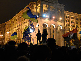 В Киеве радикалы сорвали концерт в честь годовщины майдана