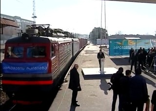 Первый поезд по новому "Шелковому пути" в обход России прибыл в Грузию