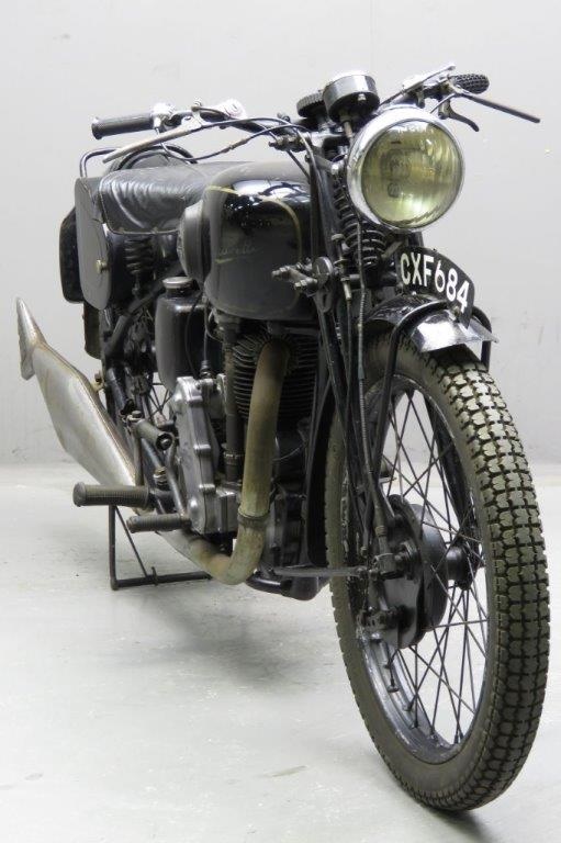 Старинный мотоцикл Velocette KTS 1936
